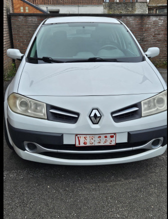 Voiture Renault Megane (2008-96.479 km) - Voiture: photos 1 Voiture Renault Megane (2008-96.479 km) - Voiture: photos 1
