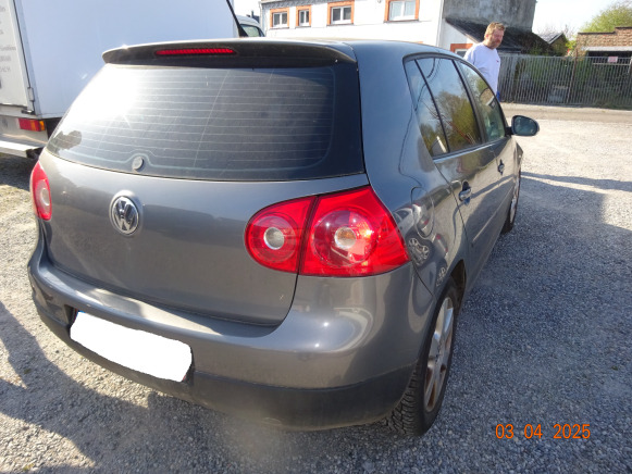 Volkswagen Golf - Voiture: photos 5 Volkswagen Golf - Voiture: photos 5