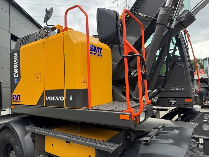 Volvo EWR150E 2019 6300 uur ! NETTE FRISSE MACHINE ! - Pelle sur pneus: photos 5 Volvo EWR150E 2019 6300 uur ! NETTE FRISSE MACHINE ! - Pelle sur pneus: photos 5