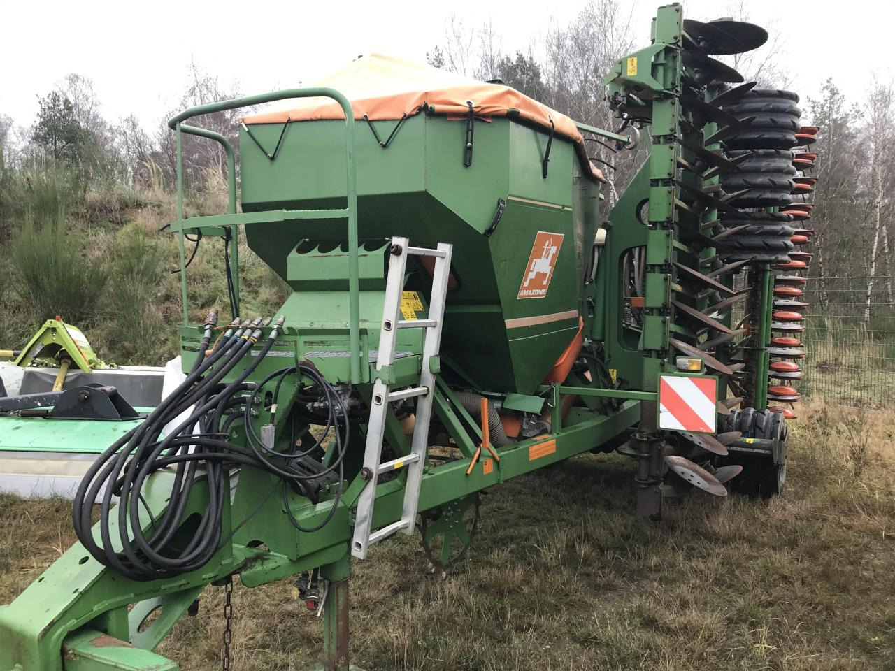 Amazone Cirrus 6001 Special - Semoir: photos 2 Amazone Cirrus 6001 Special - Semoir: photos 2