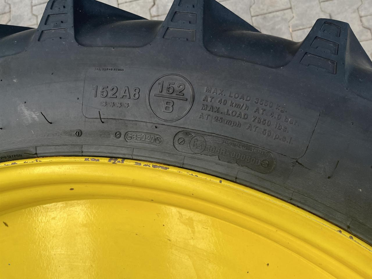 BKT 340/85R48 - Pneu pour Machine agricole: photos 5 BKT 340/85R48 - Pneu pour Machine agricole: photos 5