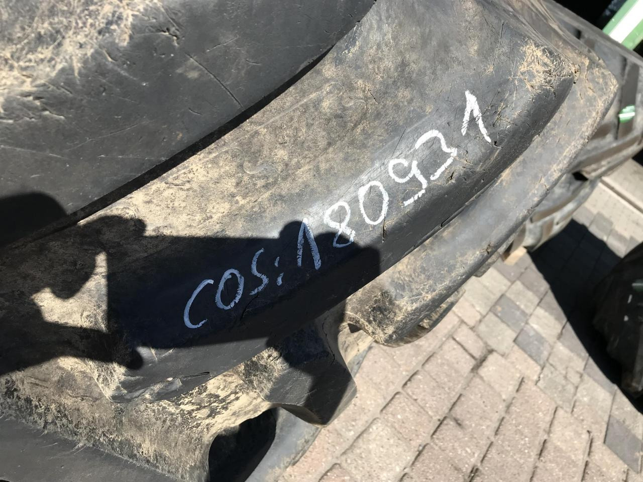 BKT 650/85R42 - Pneu pour Machine agricole: photos 3 BKT 650/85R42 - Pneu pour Machine agricole: photos 3