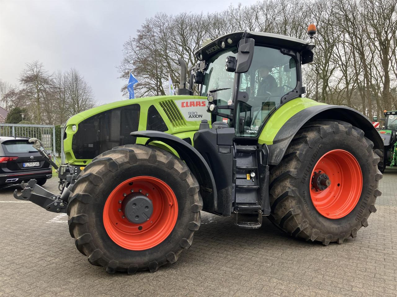 CLAAS Axion 930 - Tracteur agricole: photos 1 CLAAS Axion 930 - Tracteur agricole: photos 1