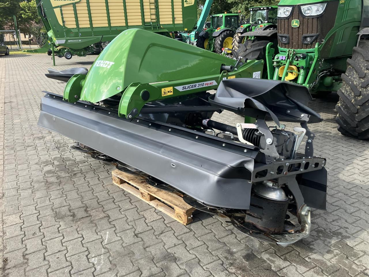 Fendt Slicer 310 FQ KC - Faucheuse: photos 1 Fendt Slicer 310 FQ KC - Faucheuse: photos 1