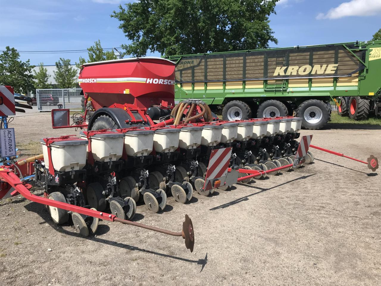 Horsch Maistro 8CC - Semoir monograine: photos 1 Horsch Maistro 8CC - Semoir monograine: photos 1