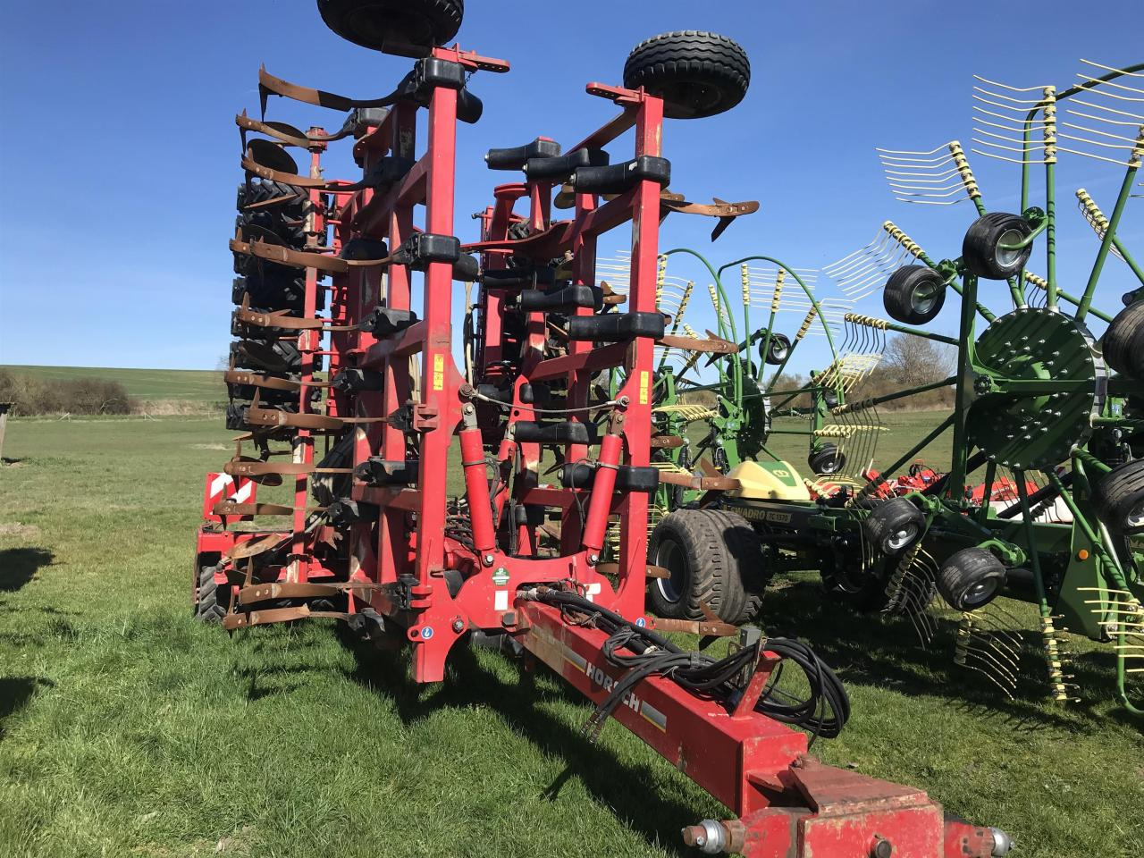 Horsch Tiger 8LT - Bineuse: photos 1 Horsch Tiger 8LT - Bineuse: photos 1