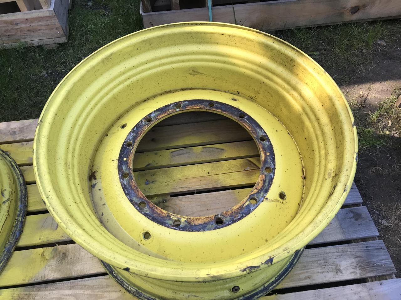John Deere 18x34 - Pneu pour Machine agricole: photos 2 John Deere 18x34 - Pneu pour Machine agricole: photos 2