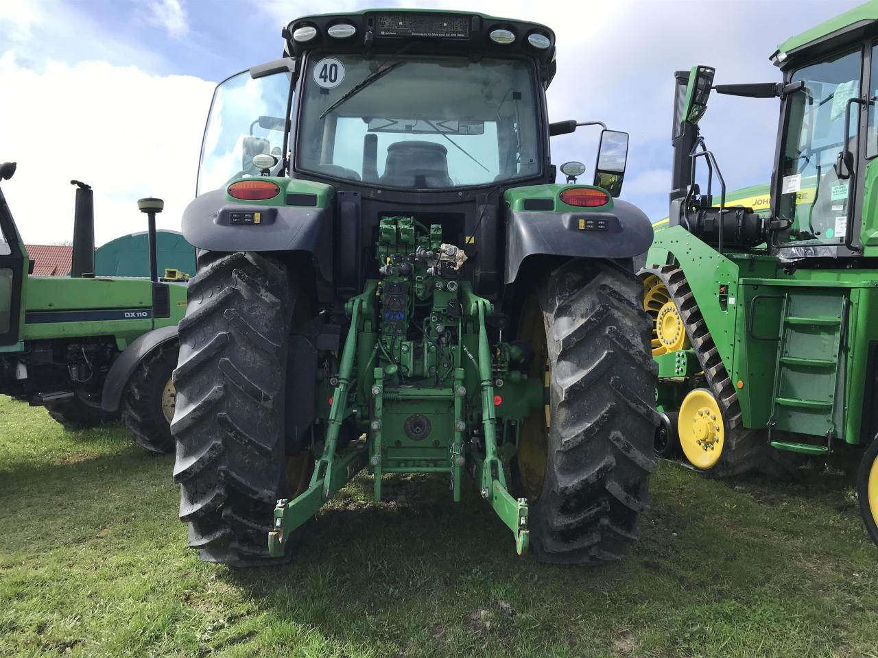John Deere 6195R - Tracteur agricole: photos 4 John Deere 6195R - Tracteur agricole: photos 4