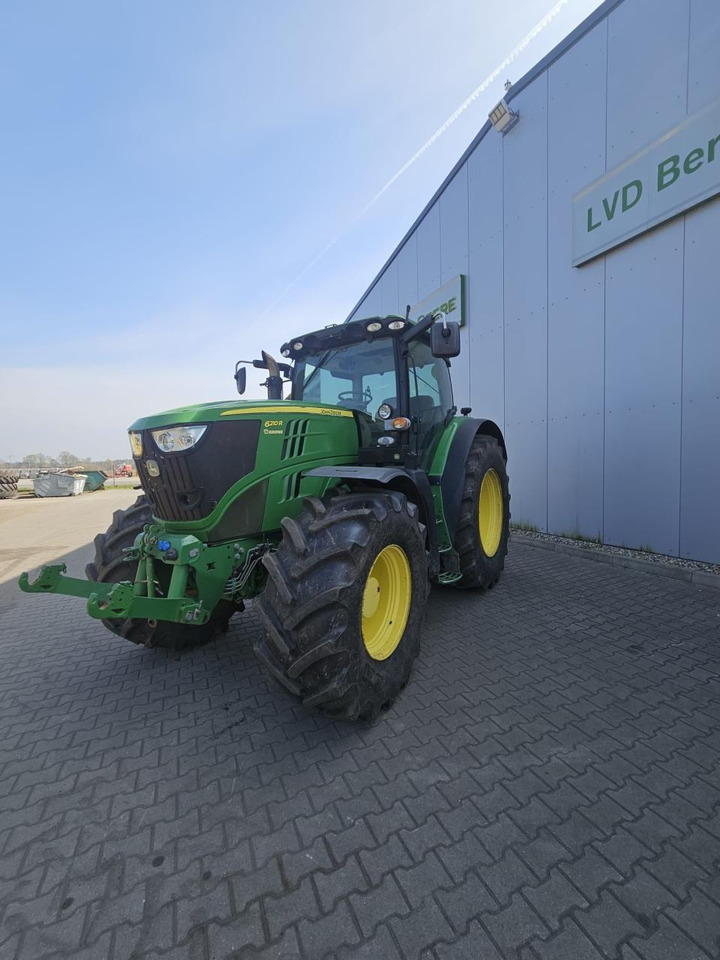 John Deere 6210R - Tracteur agricole: photos 5 John Deere 6210R - Tracteur agricole: photos 5