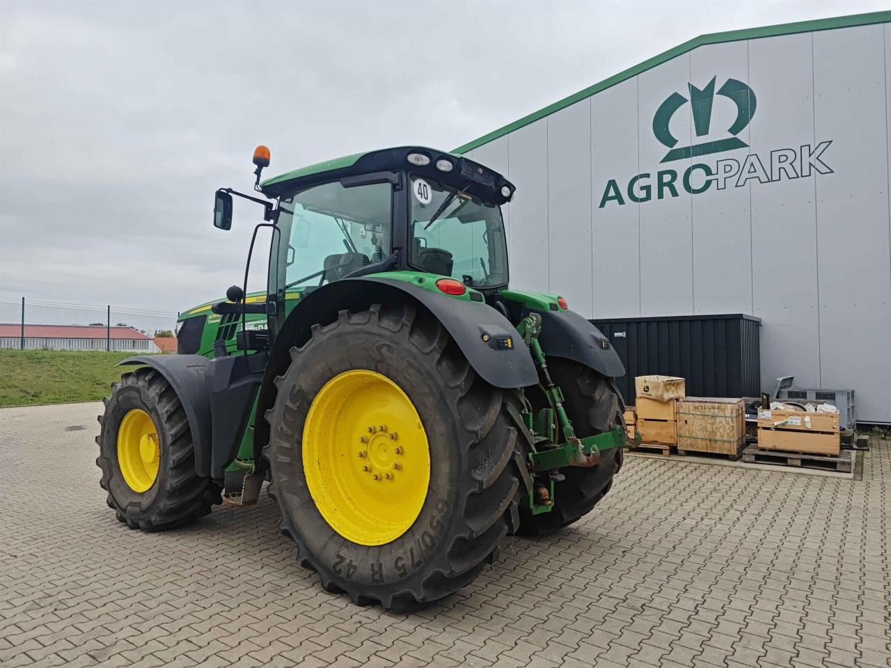 John Deere 6210R - Tracteur agricole: photos 3 John Deere 6210R - Tracteur agricole: photos 3