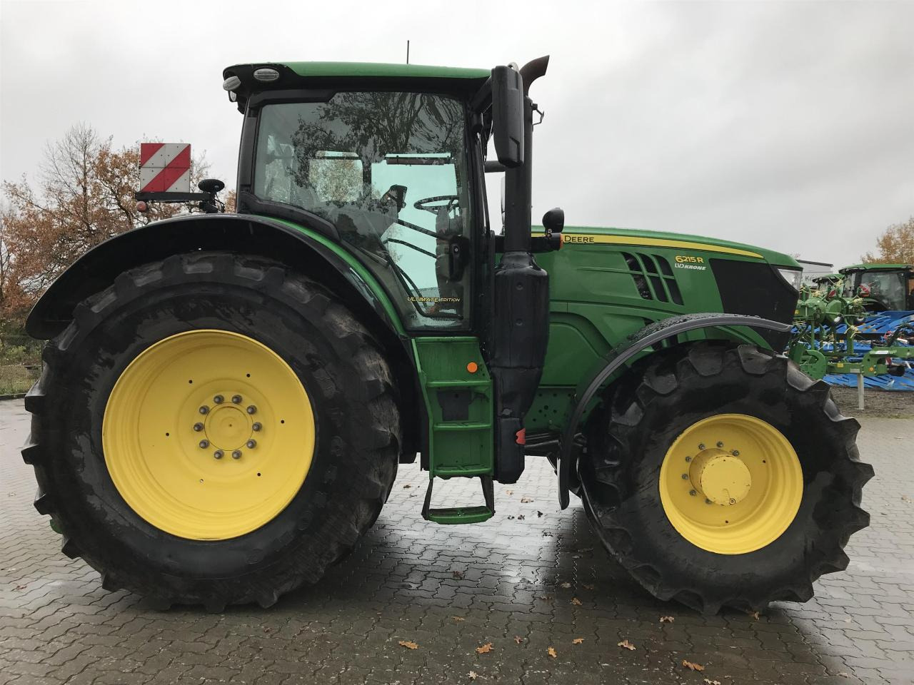 John Deere 6215R - Tracteur agricole: photos 2 John Deere 6215R - Tracteur agricole: photos 2