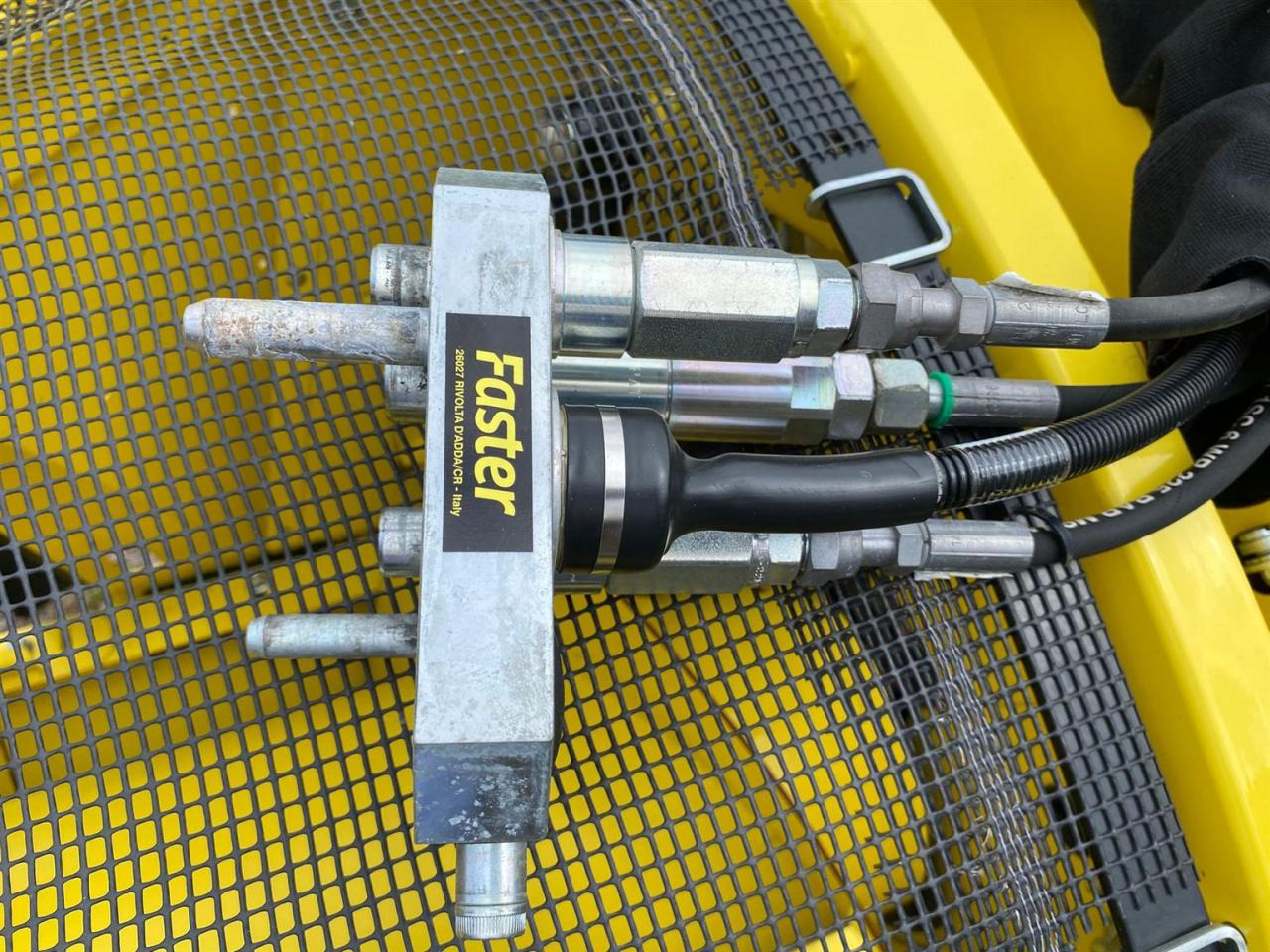 John Deere 639 - Accessoire aux ensileuses: photos 3 John Deere 639 - Accessoire aux ensileuses: photos 3