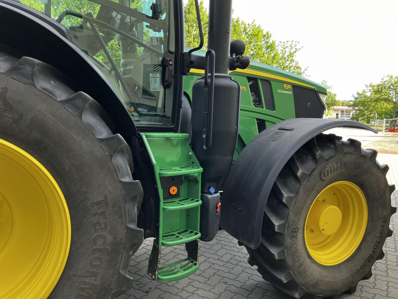 John Deere 6R 175 - Tracteur agricole: photos 2 John Deere 6R 175 - Tracteur agricole: photos 2
