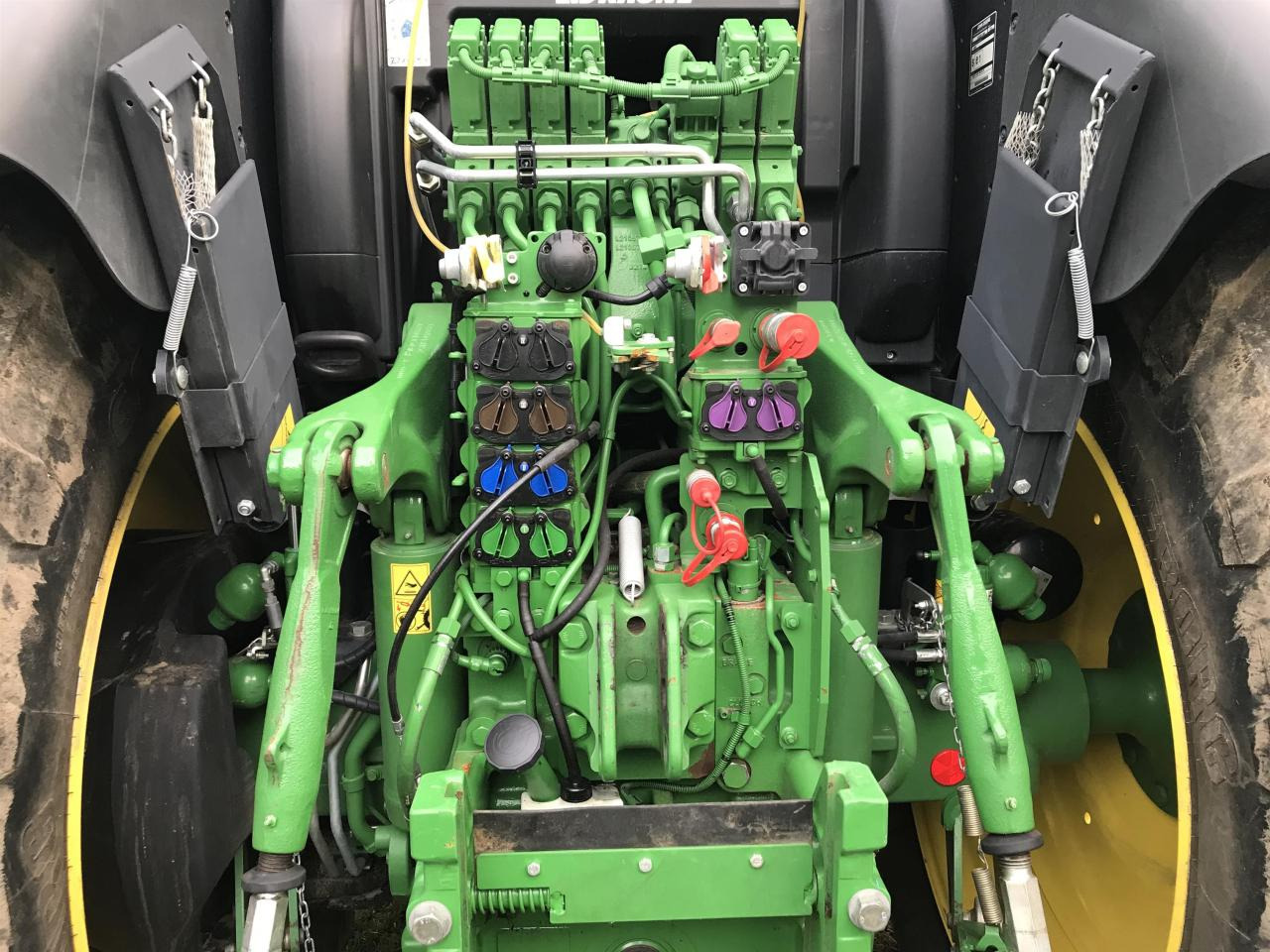 John Deere 6R 175 - Tracteur agricole: photos 5 John Deere 6R 175 - Tracteur agricole: photos 5