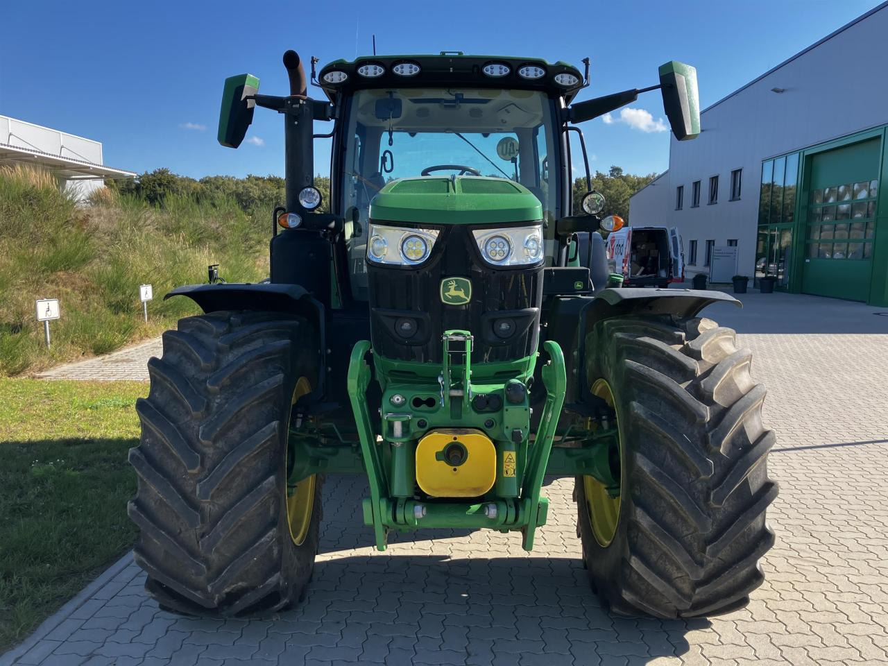John Deere 6R 185 - Tracteur agricole: photos 3 John Deere 6R 185 - Tracteur agricole: photos 3
