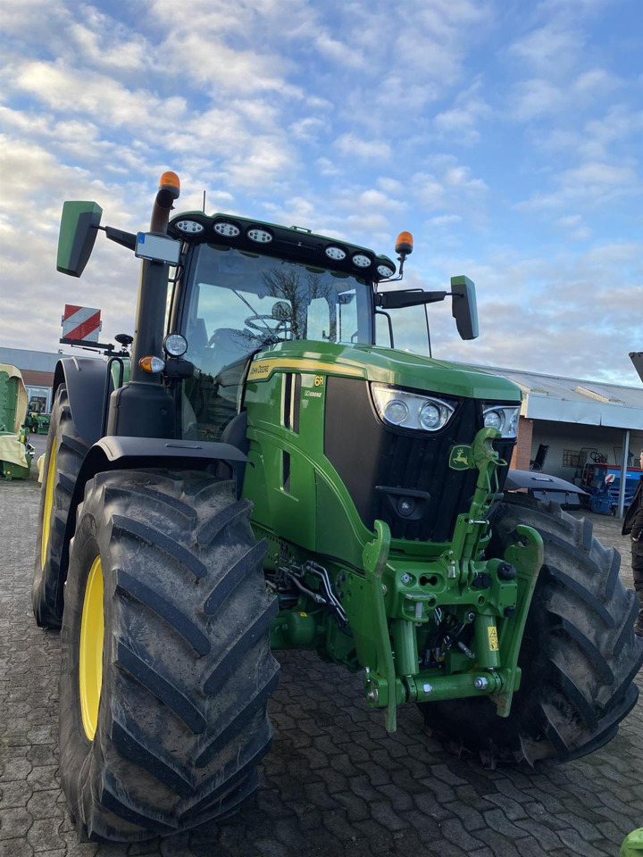 John Deere 6R 215 - Tracteur agricole: photos 3 John Deere 6R 215 - Tracteur agricole: photos 3