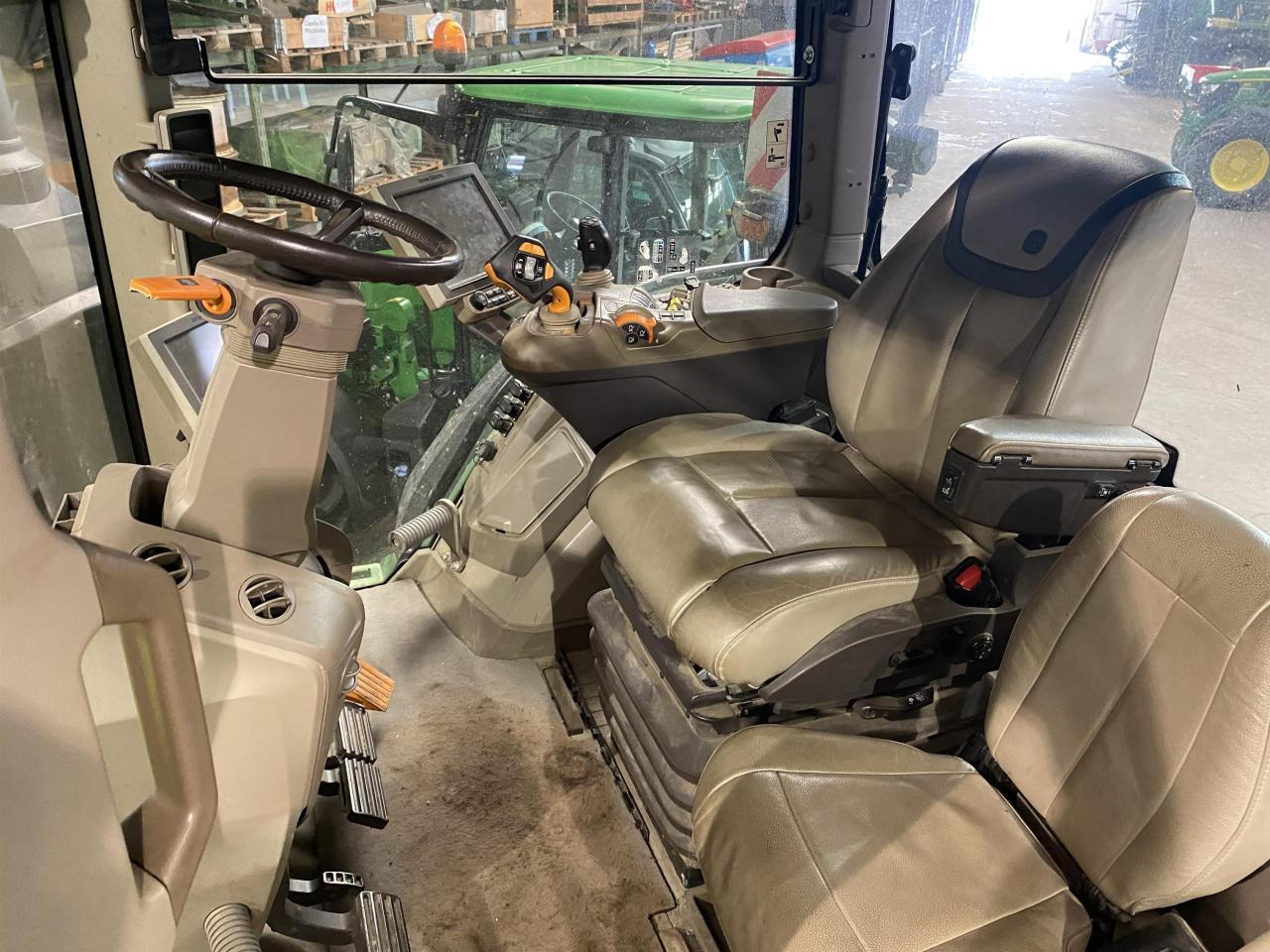 John Deere 7R 350 - Tracteur agricole: photos 4 John Deere 7R 350 - Tracteur agricole: photos 4