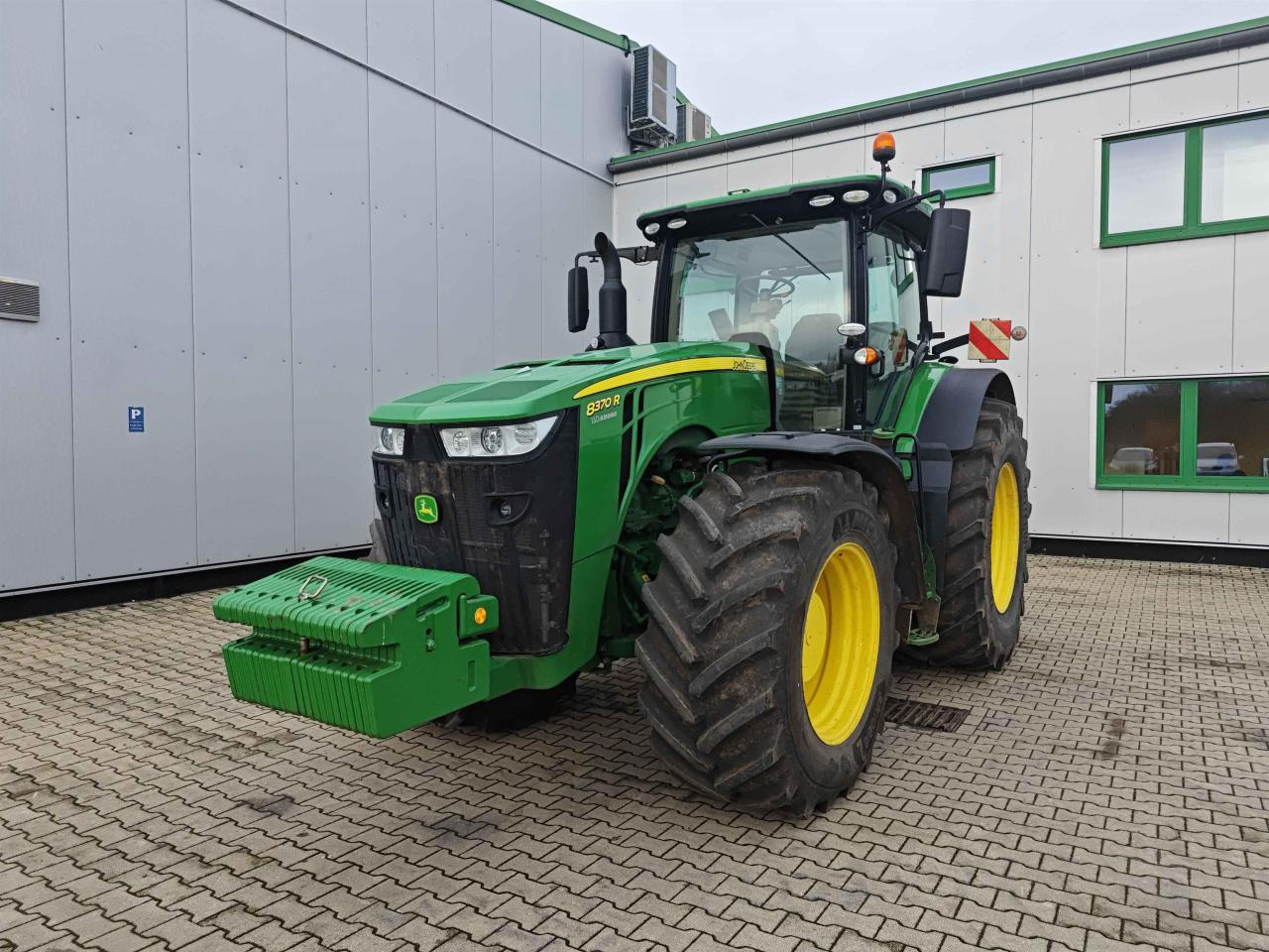John Deere 8370R - Tracteur agricole: photos 1 John Deere 8370R - Tracteur agricole: photos 1