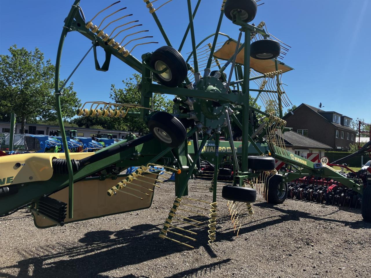 Krone Swadro TS 740 Twin - Faneuse: photos 4 Krone Swadro TS 740 Twin - Faneuse: photos 4