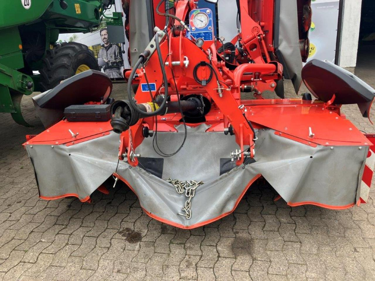 Kuhn FC9330 RA - Faucheuse: photos 3 Kuhn FC9330 RA - Faucheuse: photos 3