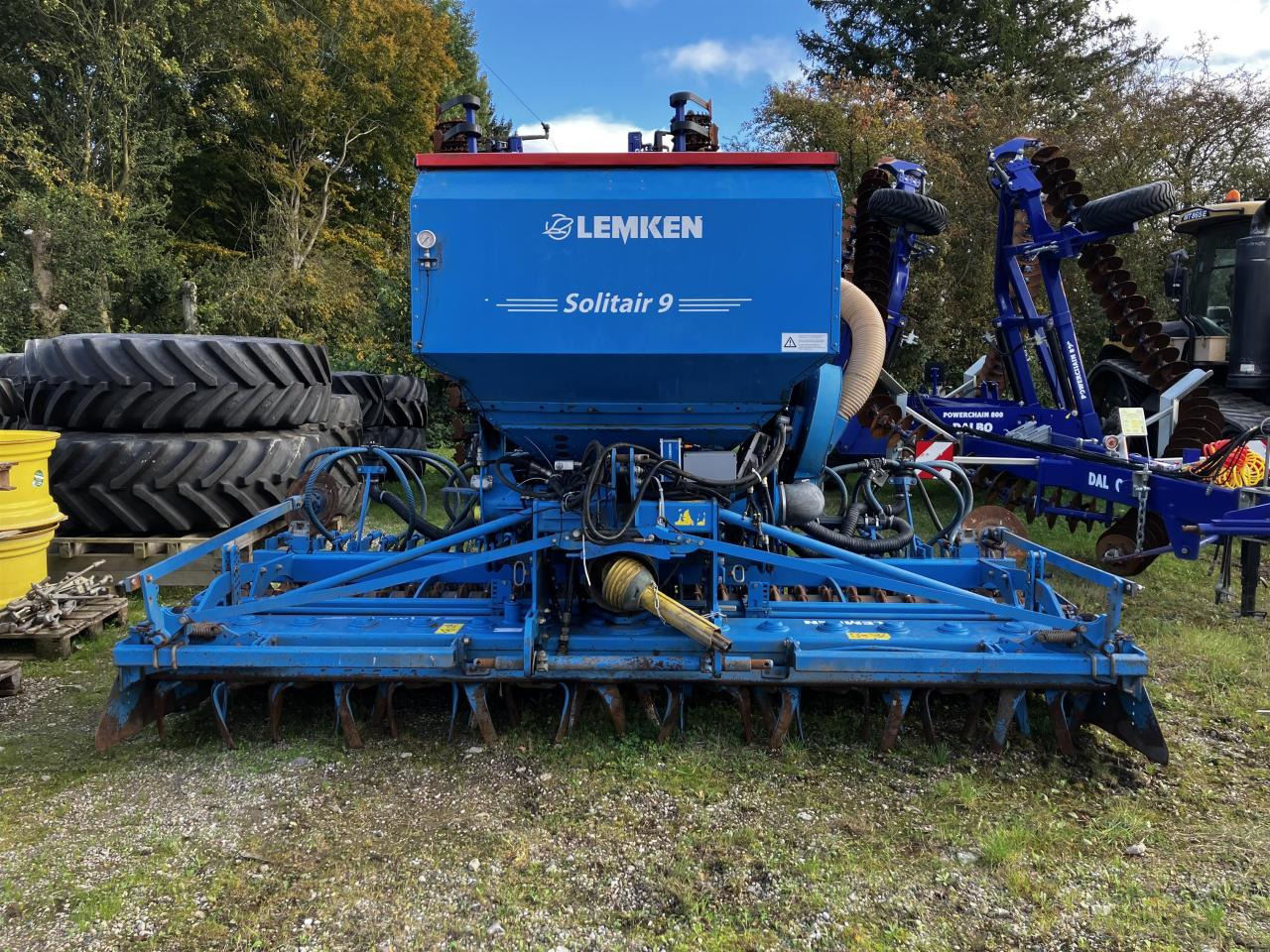 Lemken Solitair 9/400 DS - Semoir: photos 1 Lemken Solitair 9/400 DS - Semoir: photos 1