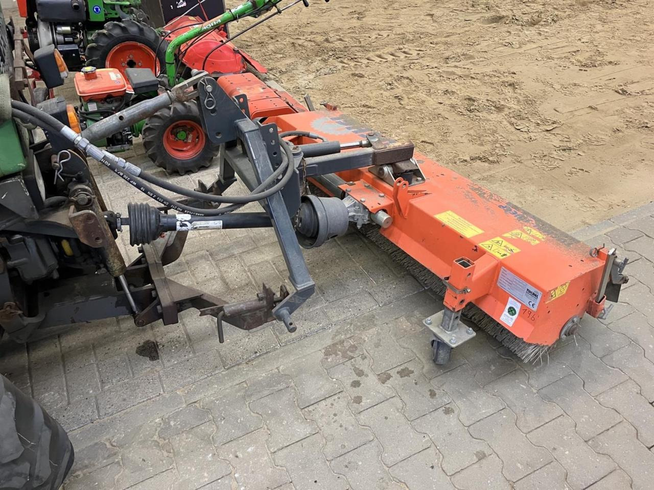 Tuchel Simplex 150 - Brosse: photos 3 Tuchel Simplex 150 - Brosse: photos 3