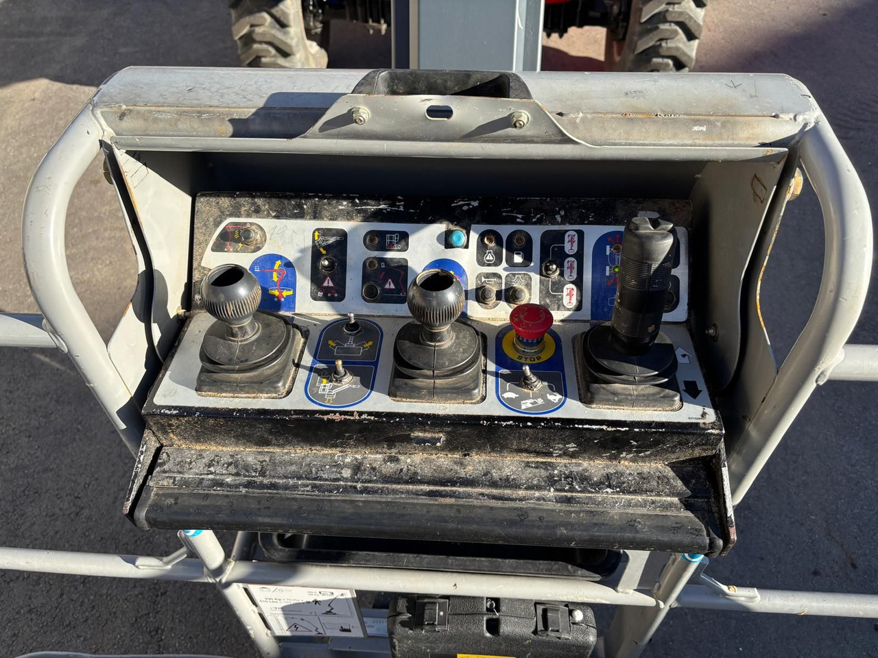 Manitou 160ATJ + - Nacelle articulée: photos 5 Manitou 160ATJ + - Nacelle articulée: photos 5