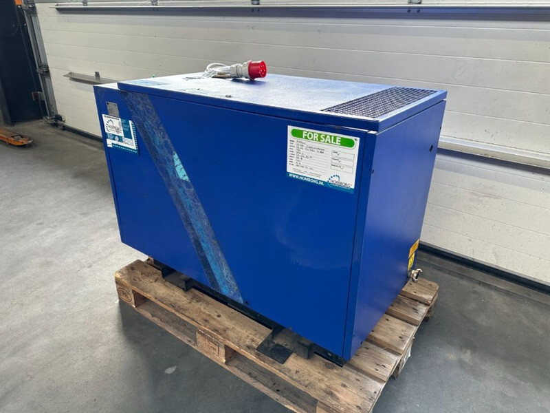 Airpress XA 900 Elektrische Zuigercompressor 5.5 kW 750 L / min 10 Bar - Compresseur d'air: photos 5 Airpress XA 900 Elektrische Zuigercompressor 5.5 kW 750 L / min 10 Bar - Compresseur d'air: photos 5