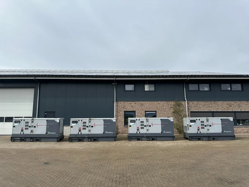 Atlas-Copco QAS 200 Volvo Leroy Somer 220 kVA Silent Rental generatorset - Groupe électrogène: photos 4 Atlas-Copco QAS 200 Volvo Leroy Somer 220 kVA Silent Rental generatorset - Groupe électrogène: photos 4