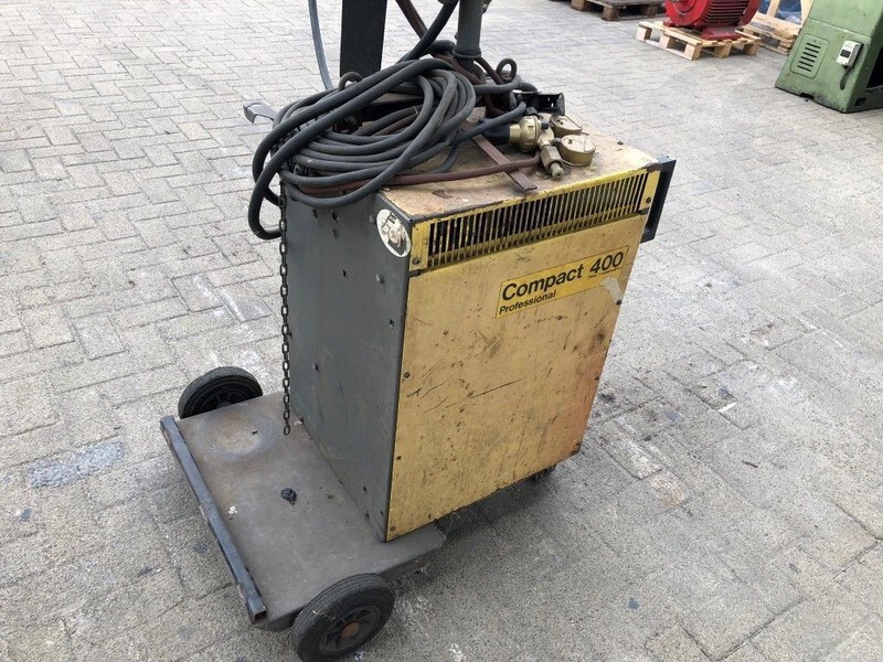 Compact 400 CO2 Mig-Mag 400 Ampere lasapparaat - Equipement de soudage: photos 2 Compact 400 CO2 Mig-Mag 400 Ampere lasapparaat - Equipement de soudage: photos 2