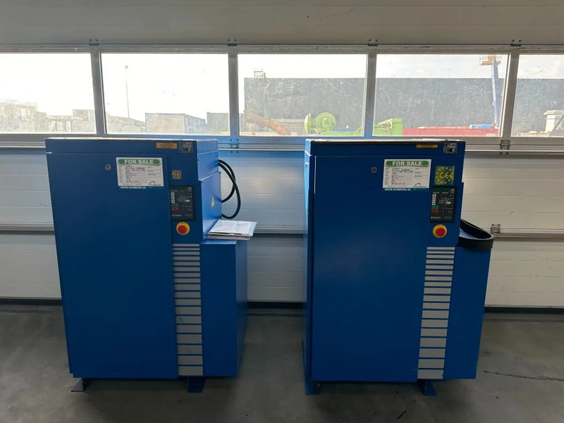 Compresseur d'air Compair MSK-G22 Elektrische Schroefcompressor 22 kW 3000 L / min 10 Bar: photos 11