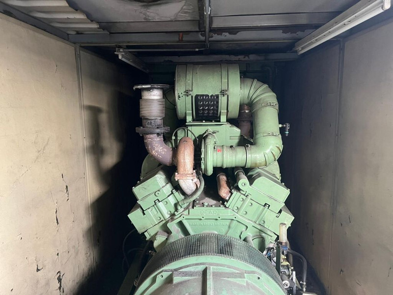 Groupe électrogène Cummins KTA 38 G1 Leroy Somer 1500 kVA Silent generatorset in 40 ft container: photos 18