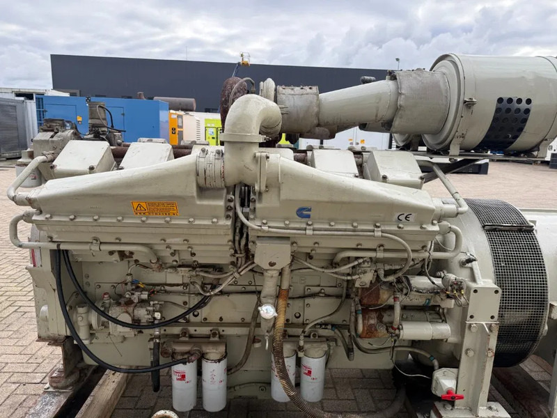Cummins KTA 38 G5 Leroy Somer 1000 kVA noodstroom generatorset - Groupe électrogène: photos 5 Cummins KTA 38 G5 Leroy Somer 1000 kVA noodstroom generatorset - Groupe électrogène: photos 5