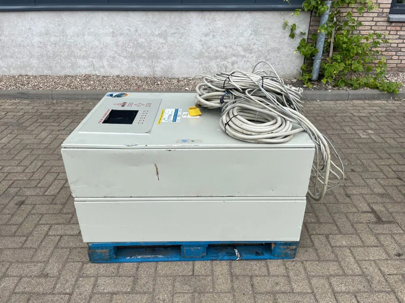 Deutz Gasset 800 / 1110 kVA Stamford generatorset - Groupe électrogène: photos 5 Deutz Gasset 800 / 1110 kVA Stamford generatorset - Groupe électrogène: photos 5