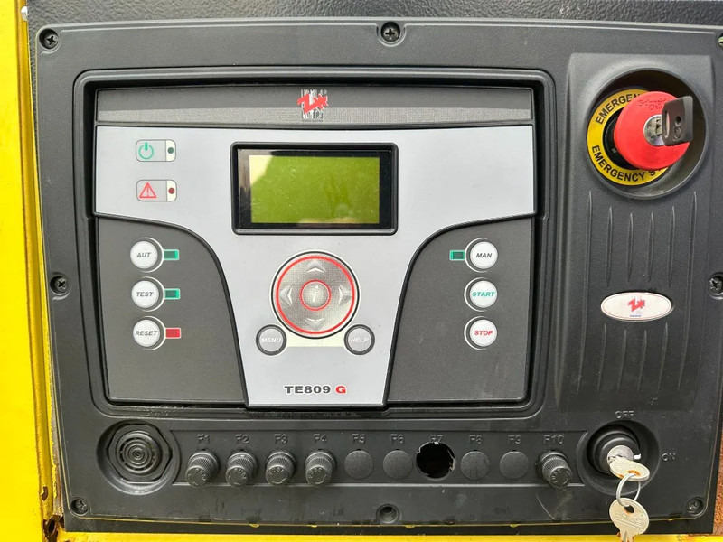 Dieselair Alsthom Unelec 85 kVA noodstroom generatorset ex Emergency - Groupe électrogène: photos 4 Dieselair Alsthom Unelec 85 kVA noodstroom generatorset ex Emergency - Groupe électrogène: photos 4