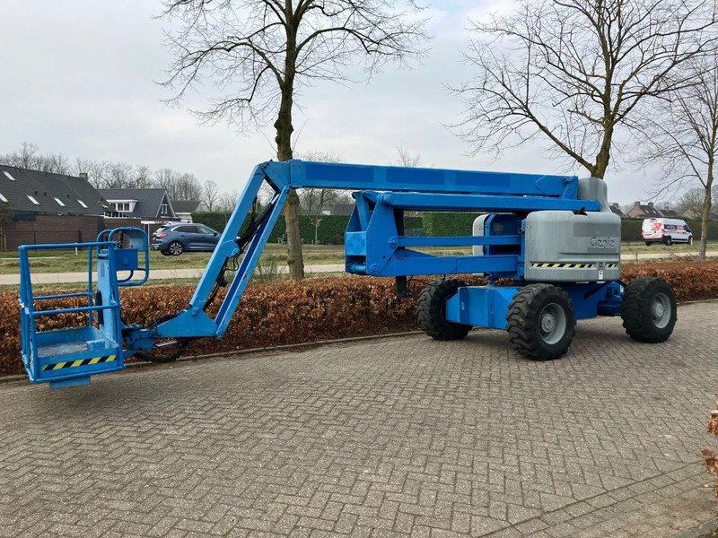 Genie Z60/34 Deutz Diesel 4 x 4 Knik Telescoop Hoogwerker 20.4 meter werkhoogte - Nacelle articulée: photos 1 Genie Z60/34 Deutz Diesel 4 x 4 Knik Telescoop Hoogwerker 20.4 meter werkhoogte - Nacelle articulée: photos 1