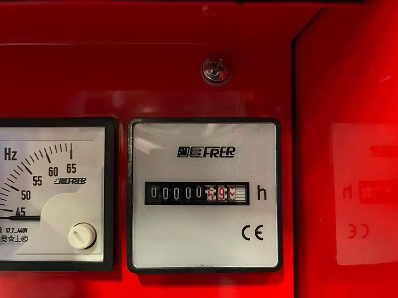 Himoinsa HYW 13 Yanmar Mecc Alte Spa 13 kVA Supersilent generatorset STAGE 5 New ! - Groupe électrogène: photos 5 Himoinsa HYW 13 Yanmar Mecc Alte Spa 13 kVA Supersilent generatorset STAGE 5 New ! - Groupe électrogène: photos 5