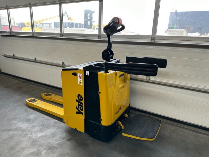 Hyster MP20X FBW 2 ton Palletwagen Elektra Pallettruck Meerijder - Transpalette: photos 2 Hyster MP20X FBW 2 ton Palletwagen Elektra Pallettruck Meerijder - Transpalette: photos 2