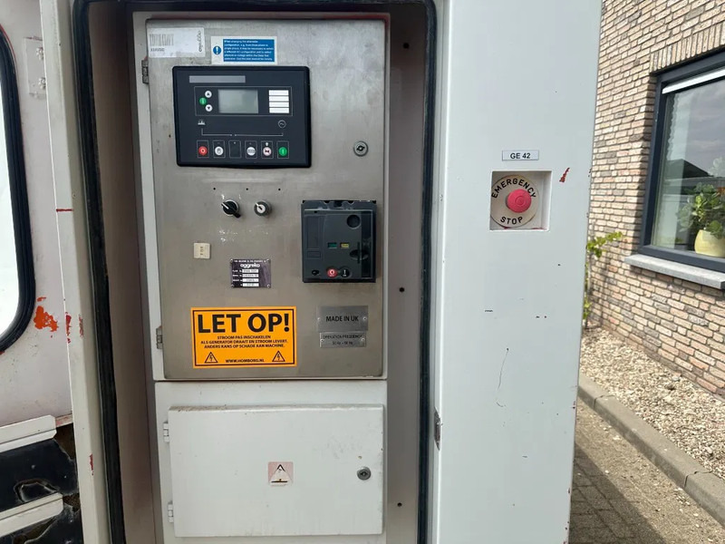 Groupe électrogène Iveco FPT Stamford 125 kVA Silent Rental generatorset: photos 9