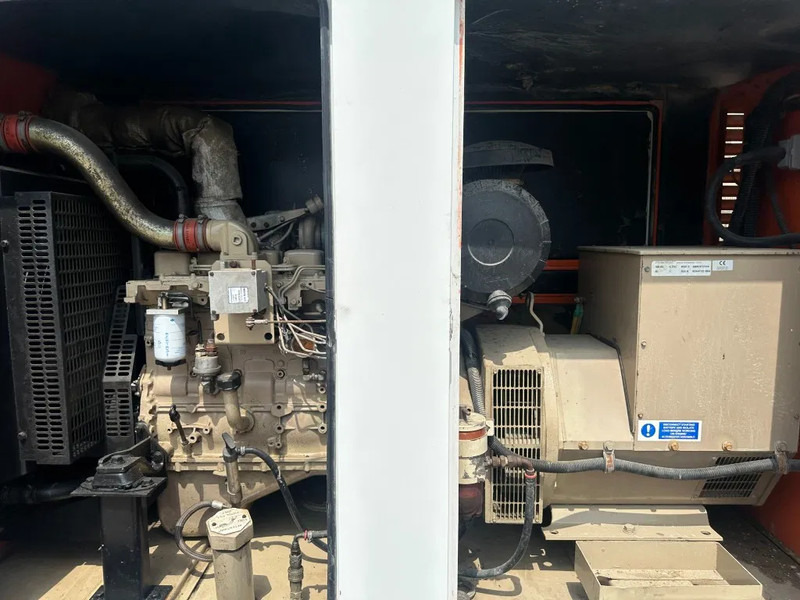 Groupe électrogène Iveco FPT Stamford 125 kVA Silent Rental generatorset: photos 7