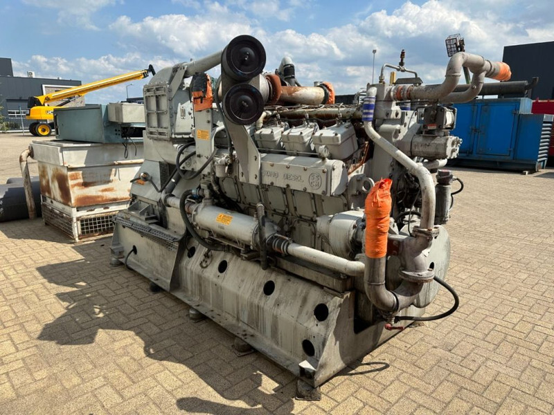 POYAUD Poyaud Unelec 630 kVA generatorset ex emergency - Groupe électrogène: photos 5 POYAUD Poyaud Unelec 630 kVA generatorset ex emergency - Groupe électrogène: photos 5