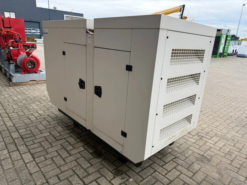 Groupe électrogène Perkins 1103A-33G 33 kVA Silent generatorset as New ! 231 hours !: photos 8