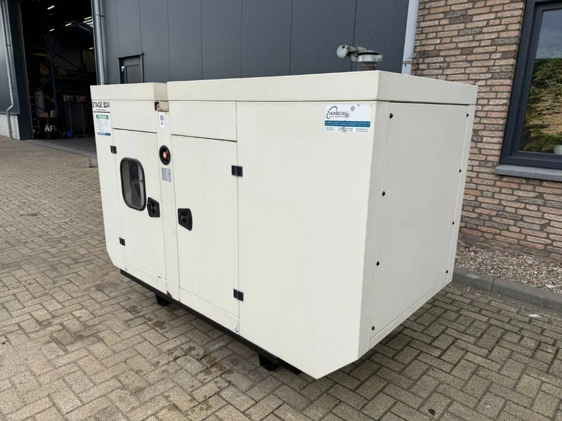Groupe électrogène Perkins 1103A-33G 33 kVA Silent generatorset as New ! 231 hours !: photos 14