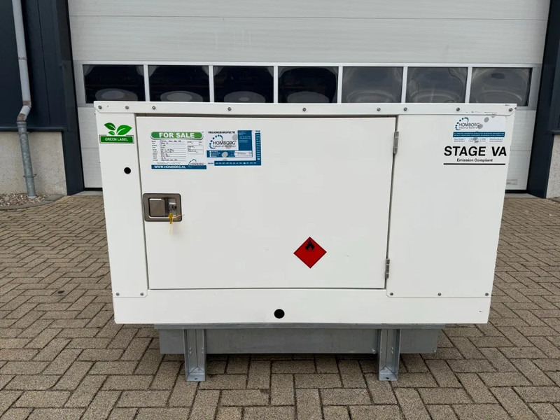 Perkins 403A-15 Mecc Alte Spa 17 kVA Silent generatorset as New ! 250 hours ! - Groupe électrogène: photos 1 Perkins 403A-15 Mecc Alte Spa 17 kVA Silent generatorset as New ! 250 hours ! - Groupe électrogène: photos 1
