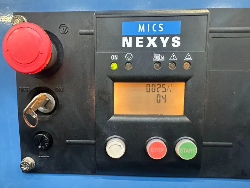 SDMO JS150K John Deere Leroy Somer 150 kVA noodstroom generatorset 25 hours ! - Groupe électrogène: photos 3 SDMO JS150K John Deere Leroy Somer 150 kVA noodstroom generatorset 25 hours ! - Groupe électrogène: photos 3