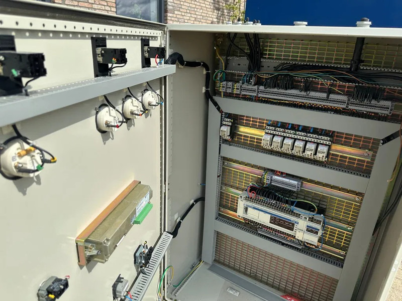 Groupe électrogène SDMO VM Leroy Somer 30 kVA Silent noodstroom generatorset: photos 16