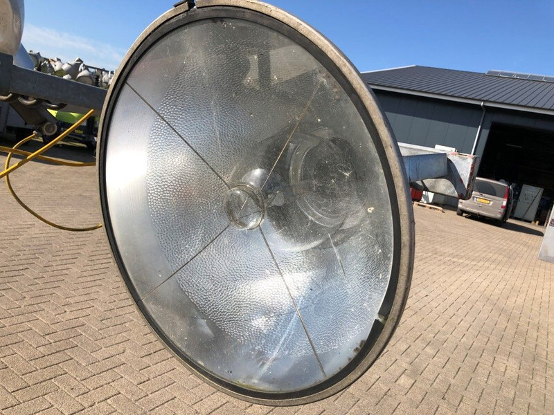 Mat d'éclairage Terex Kubota Leroy Somer 7 kVA lichtmast aggregaat light tower: photos 19
