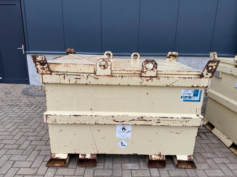 Tolsma Kiwa IBC 1150 liter Dieseltank Milieutank - Conteneur maritime: photos 1 Tolsma Kiwa IBC 1150 liter Dieseltank Milieutank - Conteneur maritime: photos 1