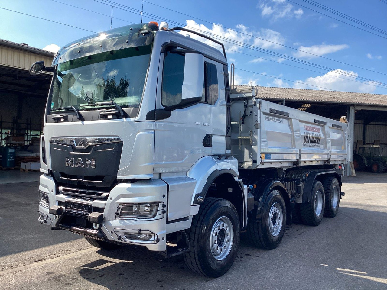MAN TGS 35.520 8x4 Intarder Meiller Bordmatik Hendri - Camion benne: photos 2 MAN TGS 35.520 8x4 Intarder Meiller Bordmatik Hendri - Camion benne: photos 2