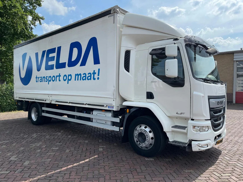 DAF CF 320 FA - Camion fourgon: photos 5 DAF CF 320 FA - Camion fourgon: photos 5
